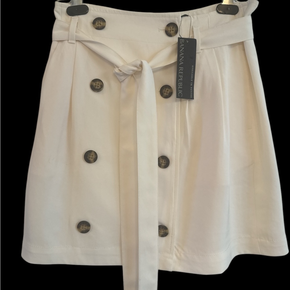 Banana Republic White White Wrap Short Skirt NWT